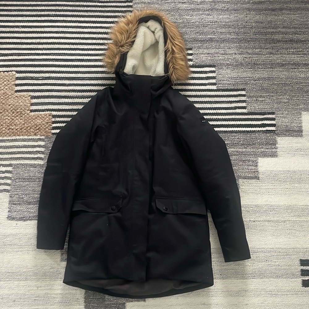 Helly Hansen Primaloft Jacket - image 1